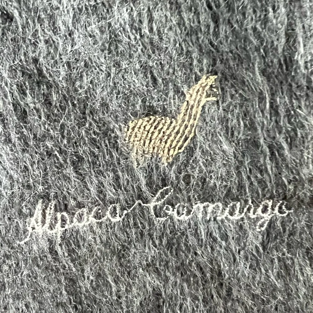 🦙🇵🇪 Long Dark Gray 100% Alpaca Peruvian Scarf with Fringe by Alpaca Camargo